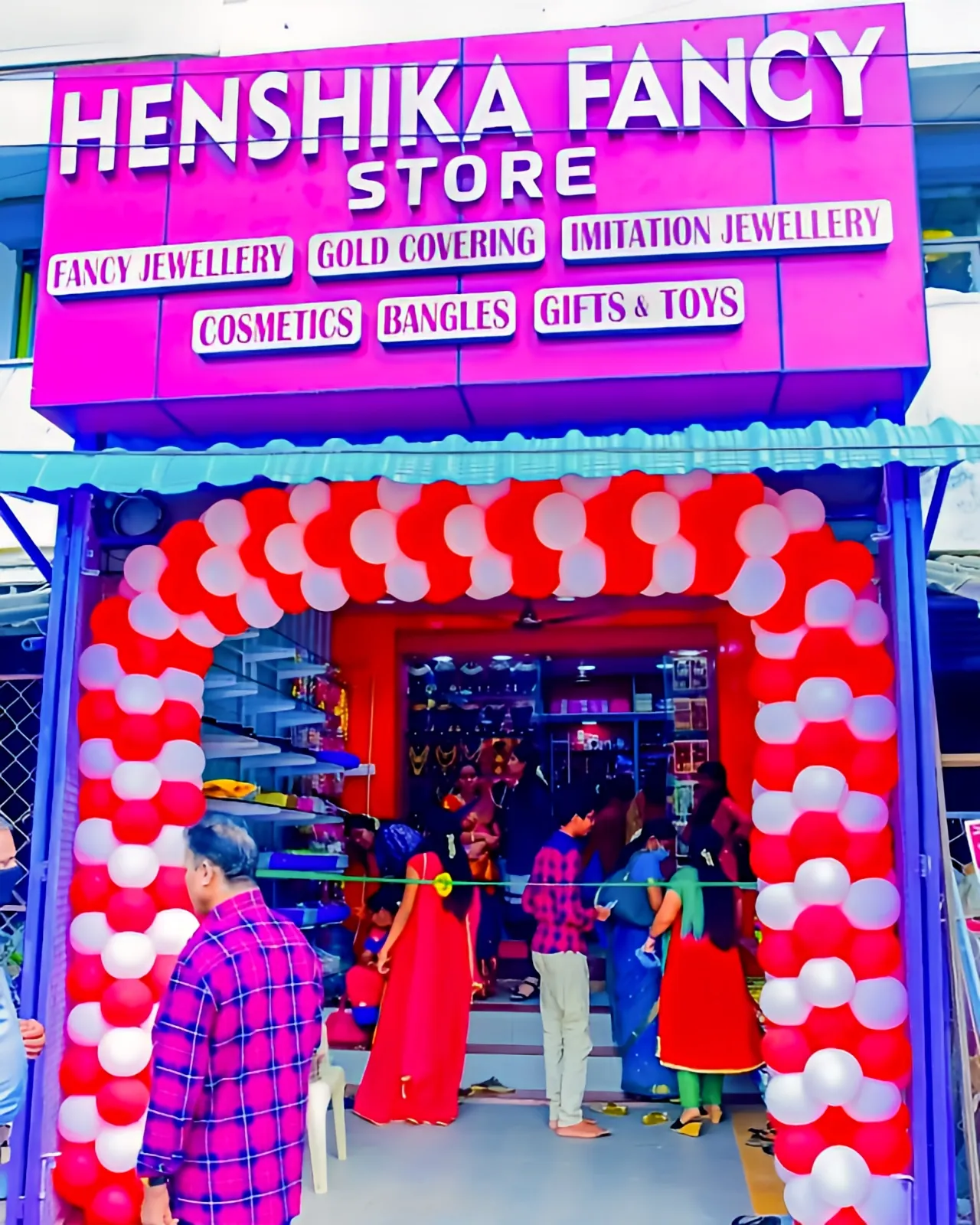 Henshika Fancy Store